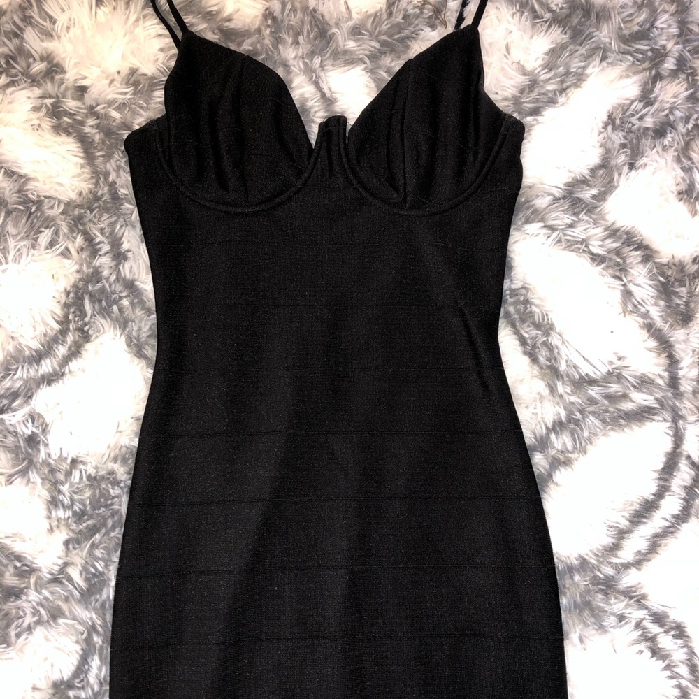 Dress SOLD - Picture 2 of 2